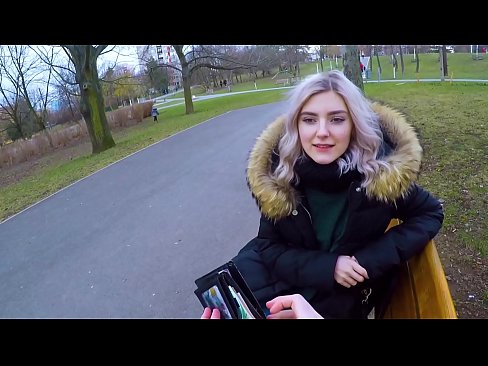 ❤️ Wuxuu liqaa shisheeyaha shisheeyaha lacagtiisa - dharbaaxo beerta dhexdeeda oo ay samaysay Eva Elfie ️  lulataaye%so.newsexxxx.ru ❌️